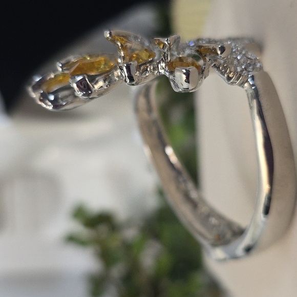 Bling! Vintage Silver CZ Statement Clamper Hinge Bracelet - Picture 5 of 8